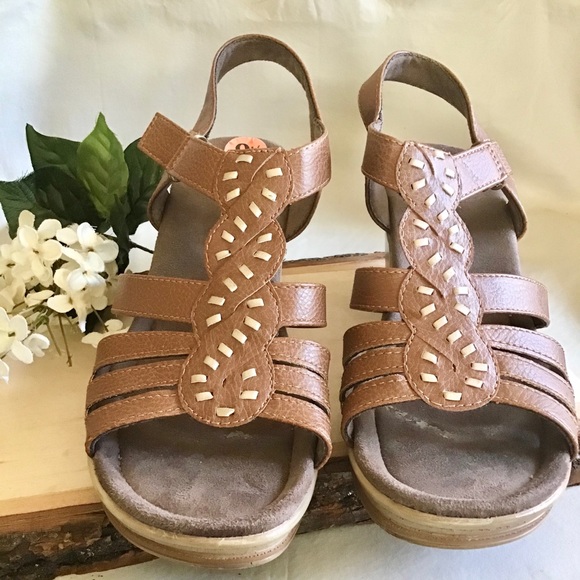Natural Soul Shoes - Natural Soul Wedge Sandal